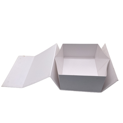 Caja plegable rígida blanca de papel del regalo que empaqueta para la ropa y los zapatos