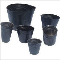 Potes de plástico para flores para el hogar