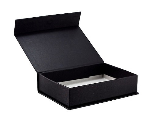 Caja de regalo magnética de forma cuadrada y larga hecha con papel