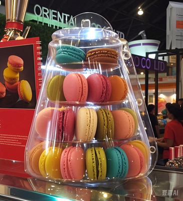 Embalaje de caja de papel transparente Macaron Display Rack Macaron Tray Macaron Gift Box Embalaje Chocolate Macaron Envasado de tapa superior e inferior
