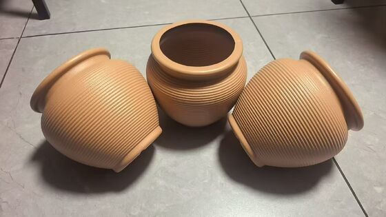Nordic Minimalist PE Coated Ceramic Flowerpot in Multiple Sizes for Indoor and Outdoor Use