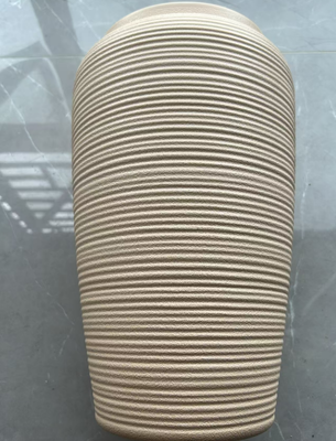 PE Coated Plastic Flower Pot with Multiple Sizes and Optional Drainage Holes for Indoor and Outdoor Use